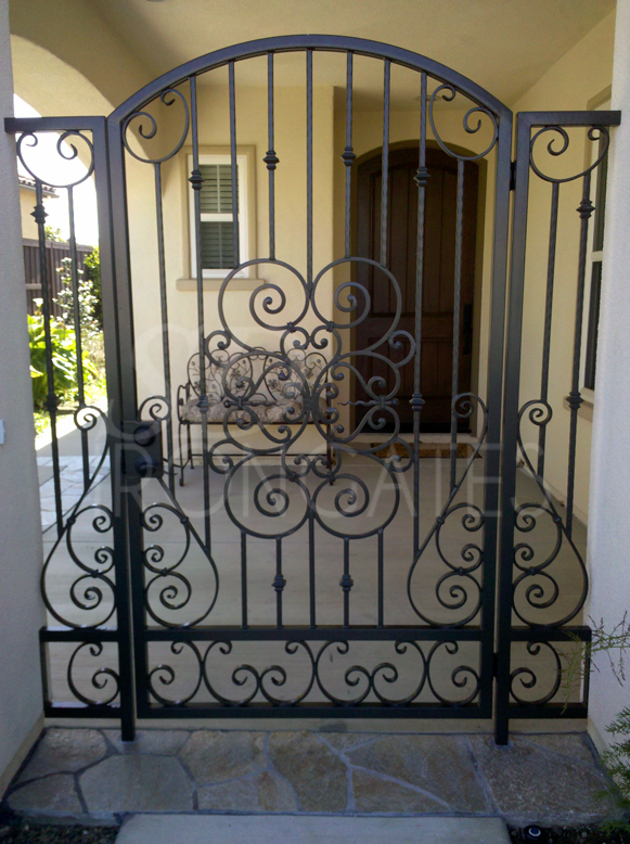 Ornamental Gate - item 75